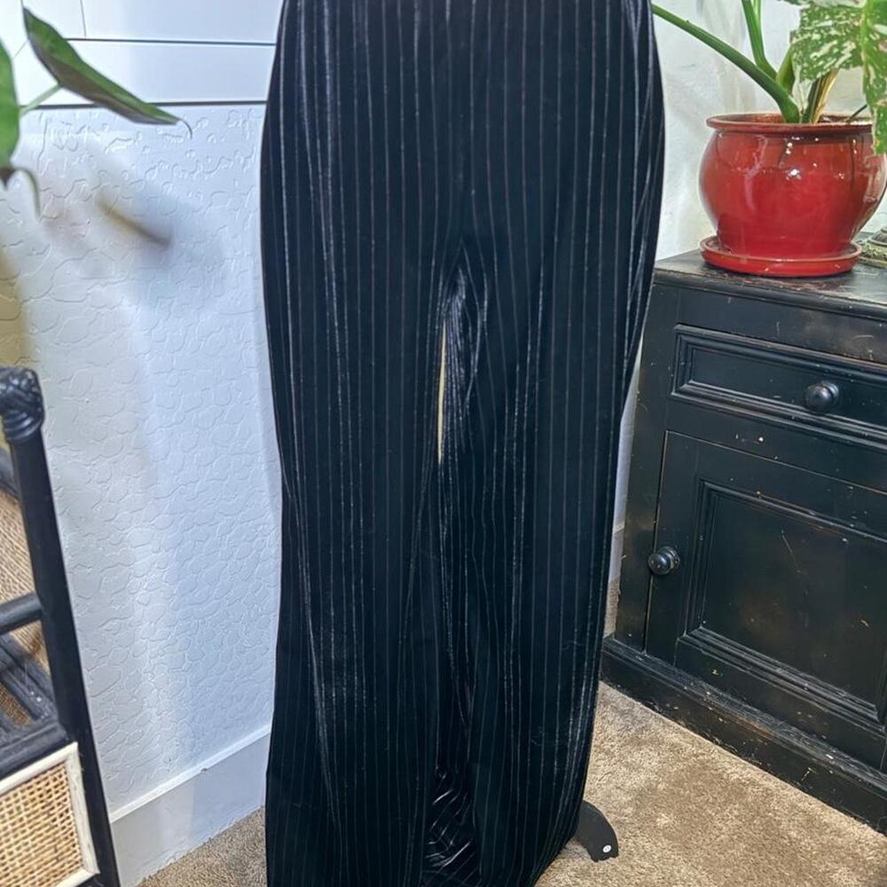Vintage Y2K Express Black Velvet Pinstripe Wide Leg Pants Medium